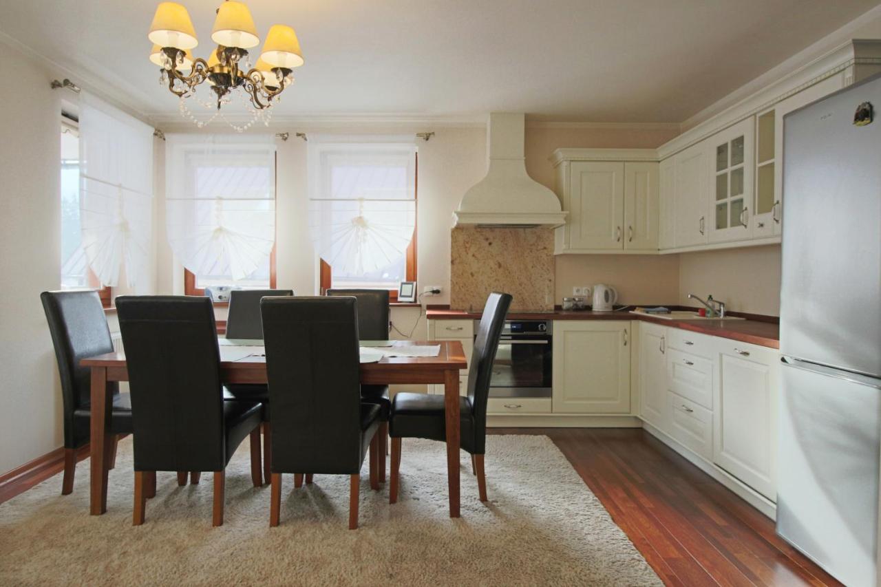 Apartament Bazatatry Wielka Krokiew ザコパネ 部屋 写真